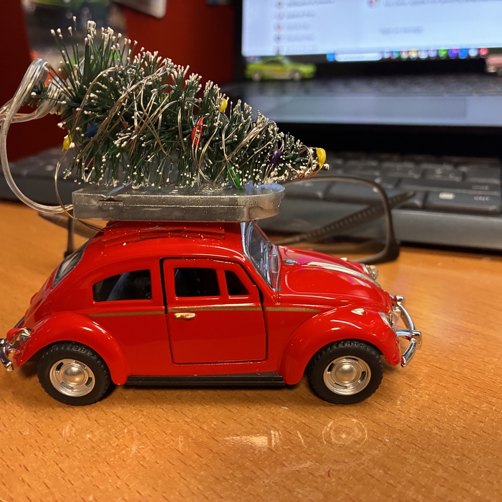 Festive Red Car with LED Christmas Tree - Picture 5 of 6